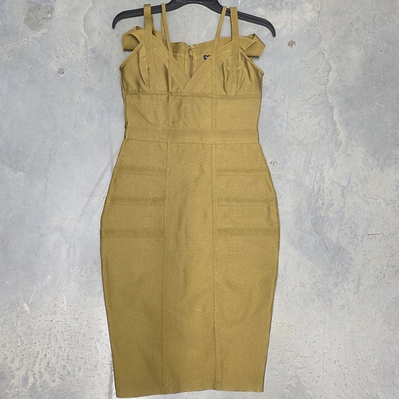 Fashion Nova Yellow Ruched Bodycon Cocktail Dress - Picture 2 of 7